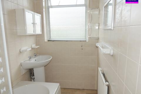 1 bedroom flat to rent, Lincoln Road, Enfield EN1