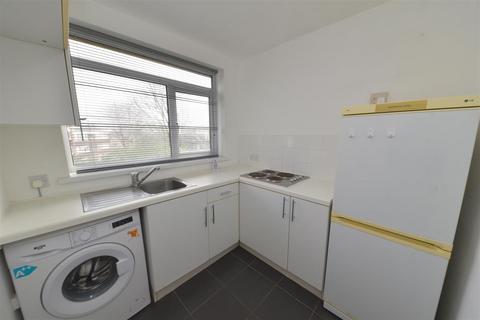 1 bedroom apartment for sale, Savoy Close, Birmingham B32