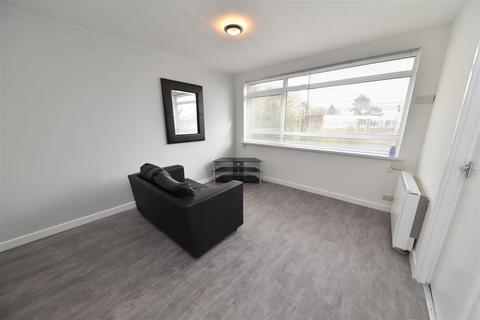 undefined, Savoy Close, Birmingham B32