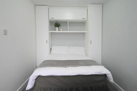 1 bedroom apartment for sale, Savoy Close, Birmingham B32