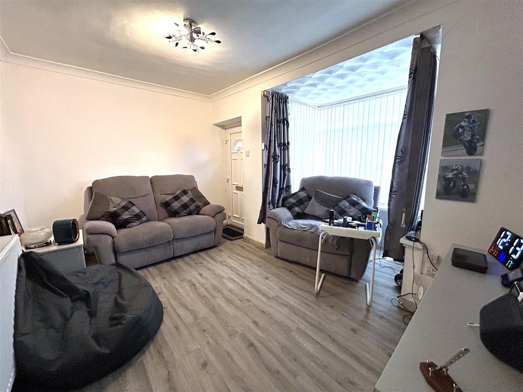 Flat 3