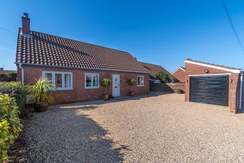 2 bedroom detached bungalow for sale, Mountbatten Road, Dersingham, PE31