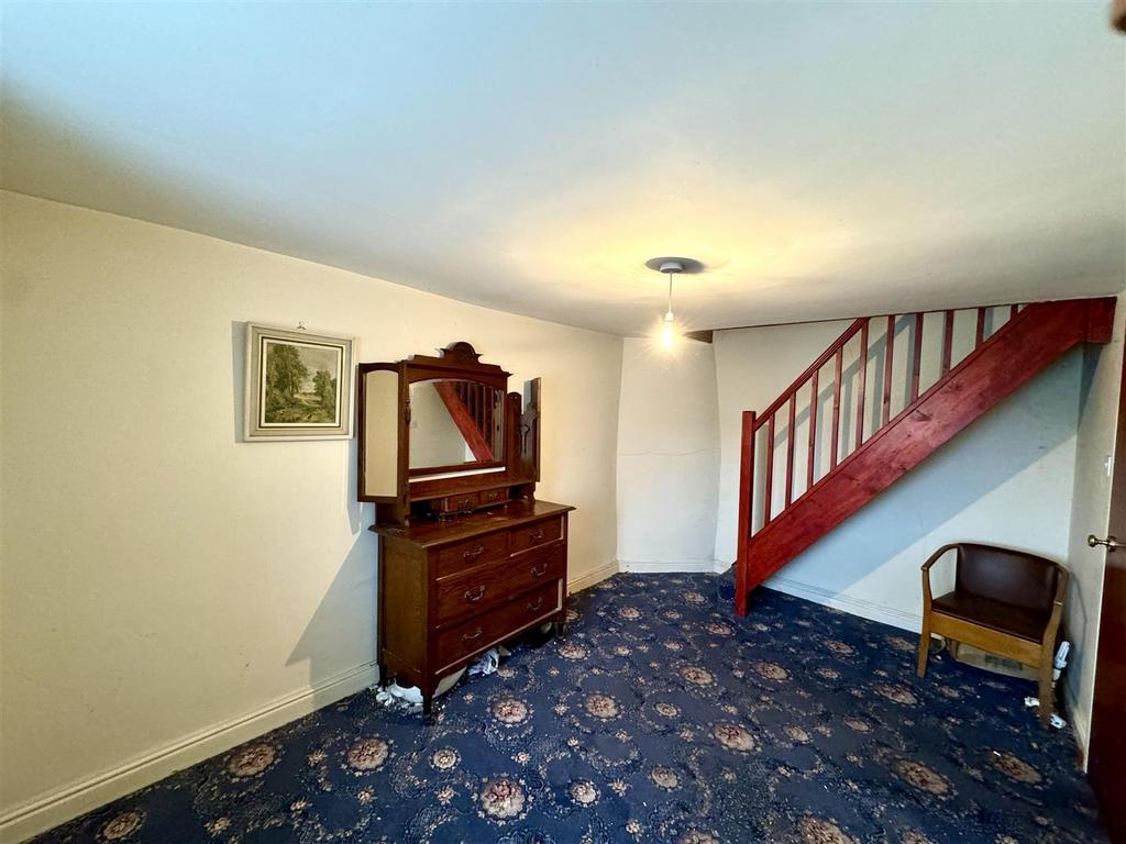 Another room aspect