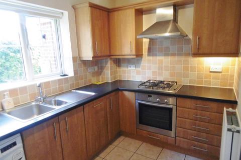 2 bedroom flat to rent, Sherborne Road, Basingstoke RG21