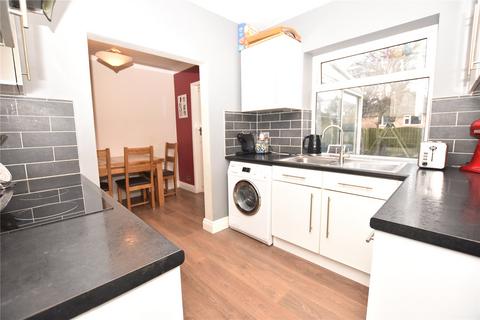 2 bedroom semi-detached house for sale, Kingswear Garth, Leeds, West Yorkshire