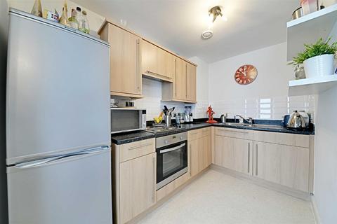 1 bedroom flat to rent, Tanner Close, Colindale