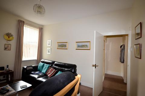 2 bedroom flat for sale, Eastbourne Avenue, Gateshead