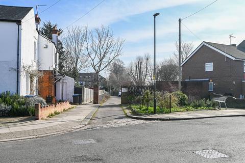 Garage for sale, Windsor Road, Southgate, N13