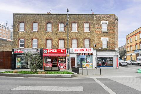 3 bedroom end of terrace house to rent, White Hart Lane, N17, Tottenham, London, N17