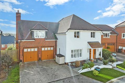 4 bedroom detached house for sale, Southern View, Haywards Heath, West Sussex