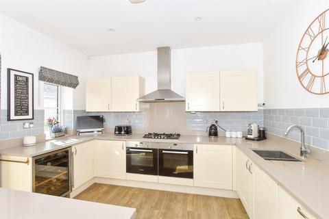 4 bedroom detached house for sale, Southern View, Haywards Heath, West Sussex