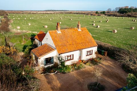 3 bedroom detached bungalow for sale, Holme Next The Sea