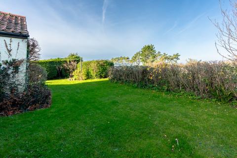 3 bedroom detached bungalow for sale, Holme Next The Sea