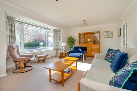 4 bedroom detached house for sale, Madeley Close, Amersham