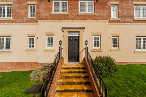 1 bedroom apartment for sale, Immaculate One-Bedroom Apartment in Winnington Village