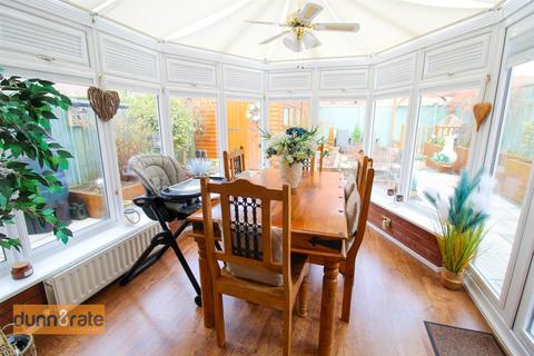 15 Amelia Close, Baddeley Green, Stoke-on-trent, ST2 7QN
