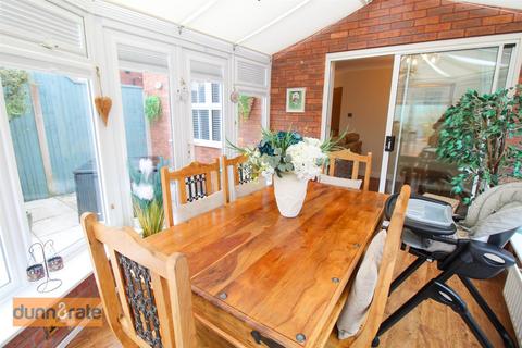 15 Amelia Close, Baddeley Green, Stoke-on-trent, ST2 7QN