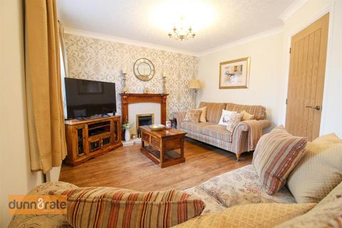 15 Amelia Close, Baddeley Green, Stoke-on-trent, ST2 7QN