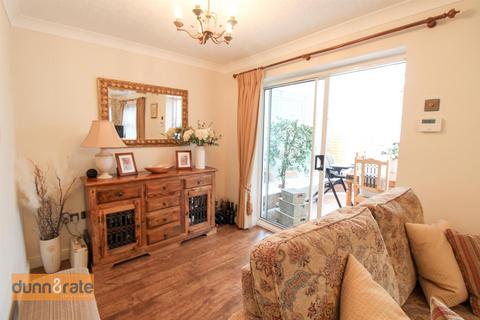 15 Amelia Close, Baddeley Green, Stoke-on-trent, ST2 7QN
