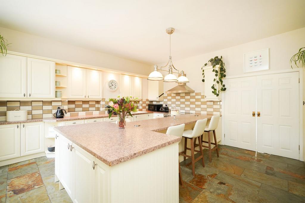Breakfast Kitchen