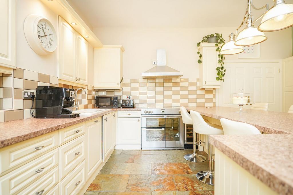Breakfast Kitchen
