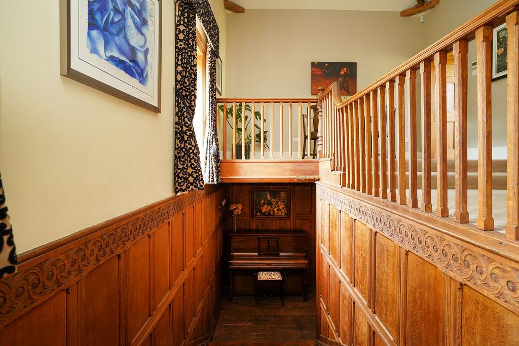 Oak Staircase