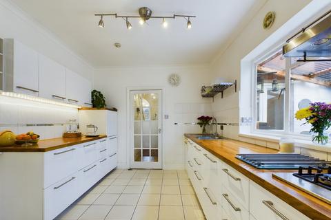 3 bedroom semi-detached house for sale, Gloucester Road, Ross On Wye, Herefordshire, HR9