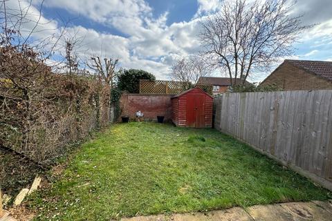 Studio to rent, Woodpecker Way, East Hunsbury, Northampton NN4