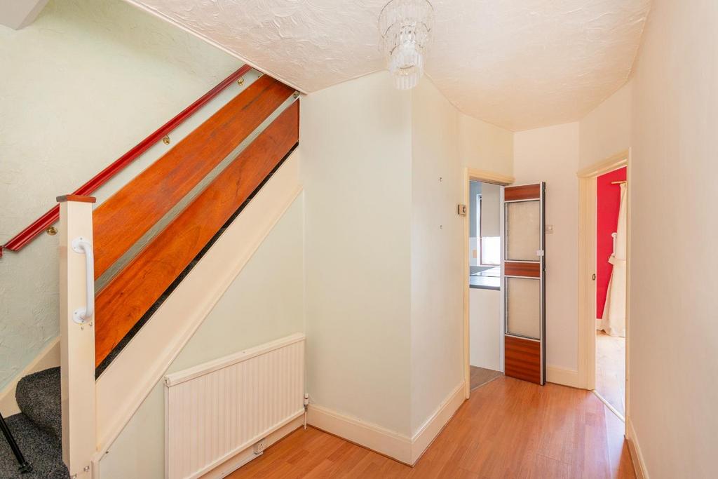 1 H81 RSG - Hallway A.jpg