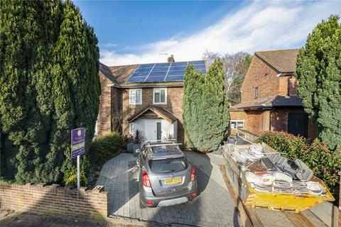 3 bedroom semi-detached house for sale, Laburnum Way, Bromley, BR2