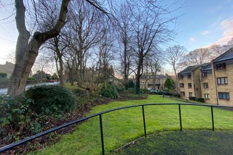 1 bedroom flat to rent, Woodfield Court, Queens Road, Huddersfield