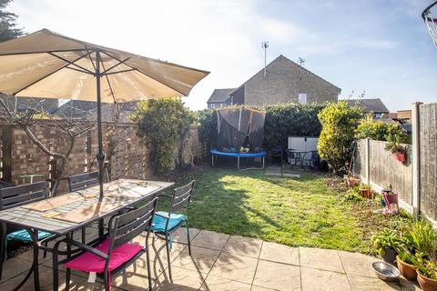 40 Herongate, Shoeburyness, Southend-on-sea, SS3 9SJ