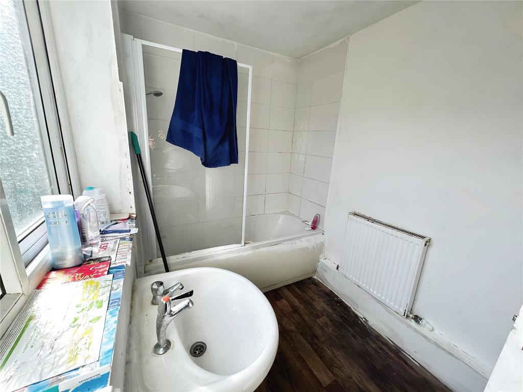 Bathroom W/C