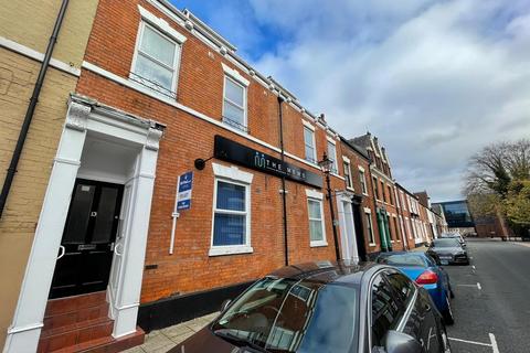 1 bedroom in a house share to rent, En-Suite Room John Street, Hull