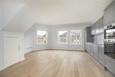 2 bedroom flat to rent, Northcote Road, London