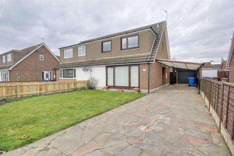 4 bedroom semi-detached house for sale, Lowthorpe Lane, Nafferton