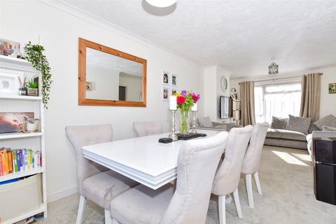 3 bedroom end of terrace house for sale, Felderland Close, Maidstone, Kent