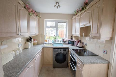 2 bedroom semi-detached house for sale, Foldings Close, Scholes, Cleckheaton, BD19