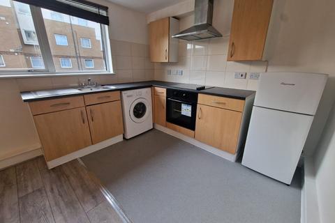 1 bedroom ground floor flat to rent, Milliners Court, Biscot Road, Luton, Bedfordshire