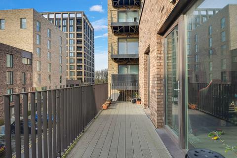 1 bedroom apartment for sale, at Viking Gardens, London, London E6