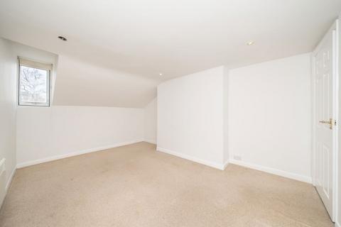 1 bedroom flat for sale, Queens Road, Twickenham TW1