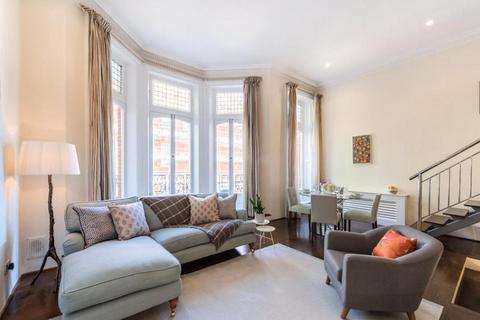 2 bedroom apartment to rent, Hall Road, London NW8