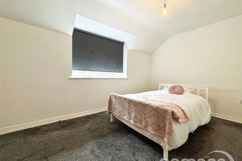 2 bedroom coach house for sale, Kingswood Close, Camberley, Surrey