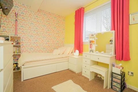 7 Bell Street, Clydebank, G81 1HG