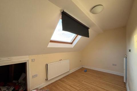 3 bedroom terraced house for sale, 1 Brookside Gardens, Enfield, Middlesex, EN1 4QG