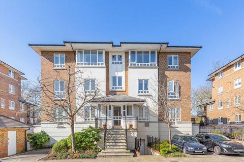 3 bedroom flat for sale, Samuel Gray Gardens, Kingston Upon Thames KT2