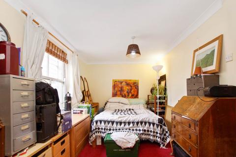 1 bedroom apartment for sale, Kenninghall Road, Clapton