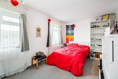 26 Norton Close, London, E4 8LS