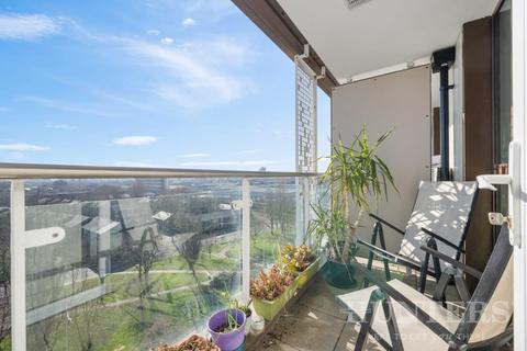 Ferry Lane, Coppermill Heights, London, N17