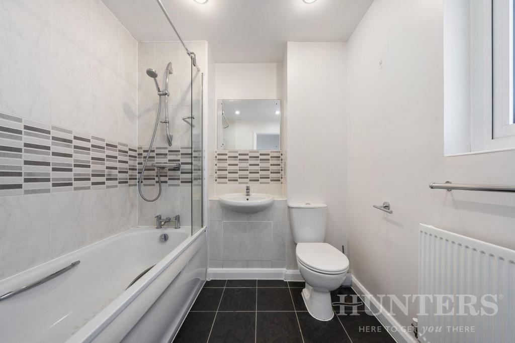 Flat 33, Coppermill Heights N17 9 FG-1.jpg